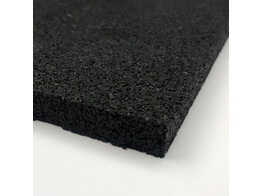 TAPIS SUR ROULEAU EN GRANULES 10MM 1.50M X 10.00M